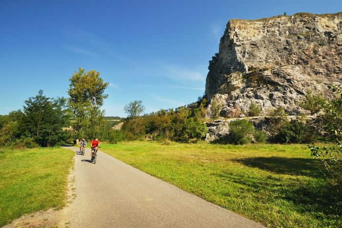 Cyklostezka v okolí Berouna.